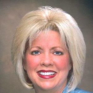 Meet your Posher, Deborah